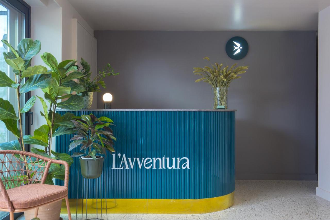 Отель L'Avventura Афины Экстерьер фото